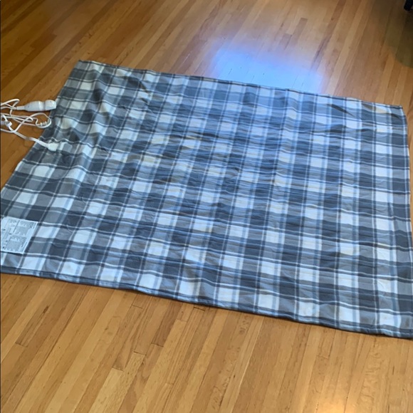 NWOT Mainstays Heated Plaid Blanket - Picture 1 of 6